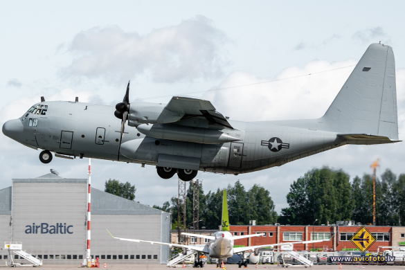 Lockheed C-130T Hercules (L-382)
